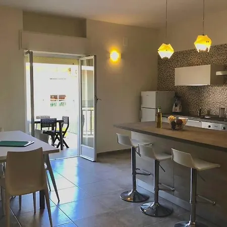 Panoramico E Vicinissimo Al Mare Apartment